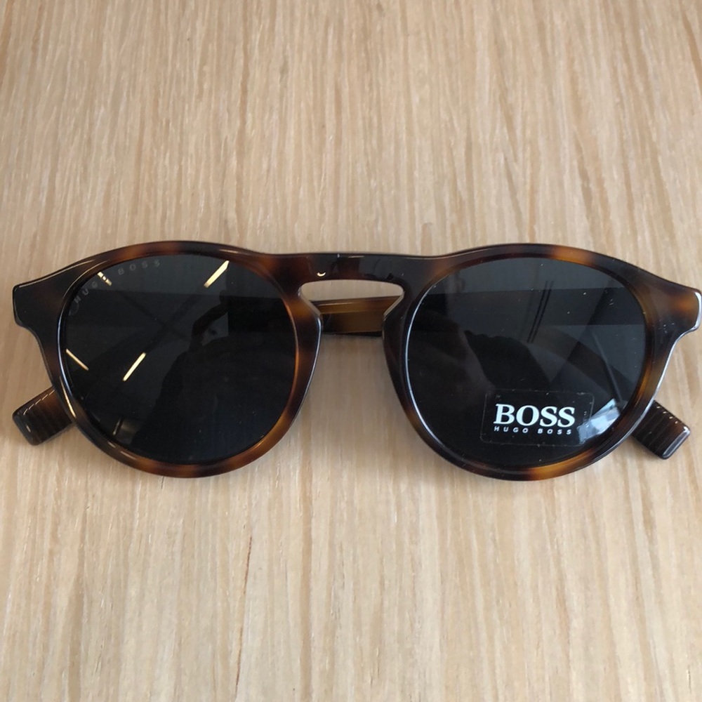 Hugo Boss men’s sunglasses